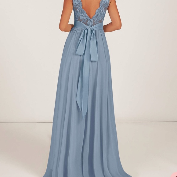 Plus size bridesmaid dress - Picture 2 of 2